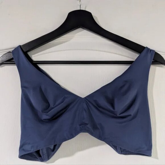 Aerie | Sunnie Crossback Bralette in Blue - Picture 2 of 6